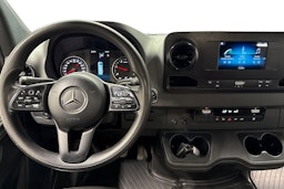 valkoinen Mercedes-Benz Sprinter 2019 kuva 7.
