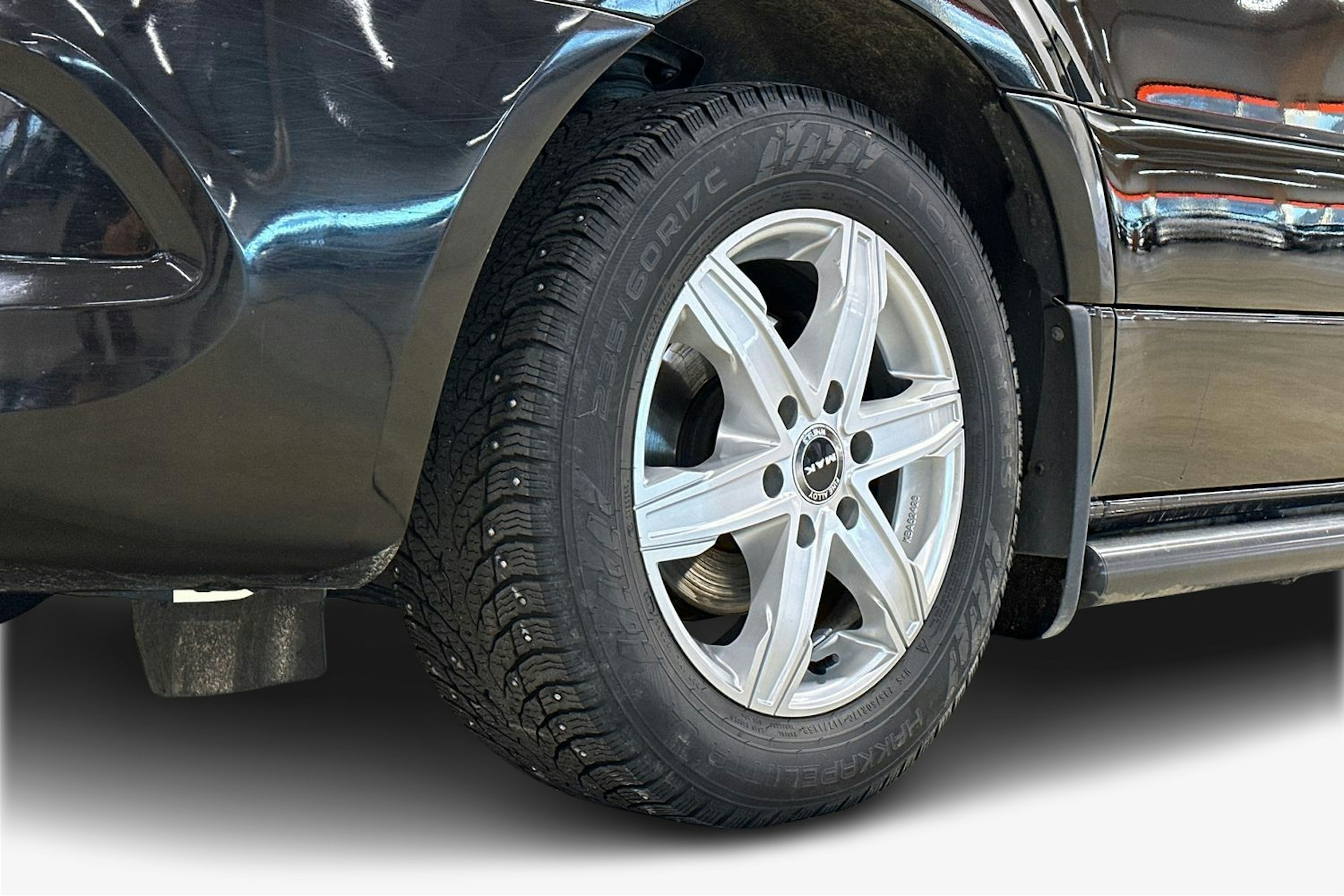 musta Mercedes-Benz Sprinter 2019 kuva 9.