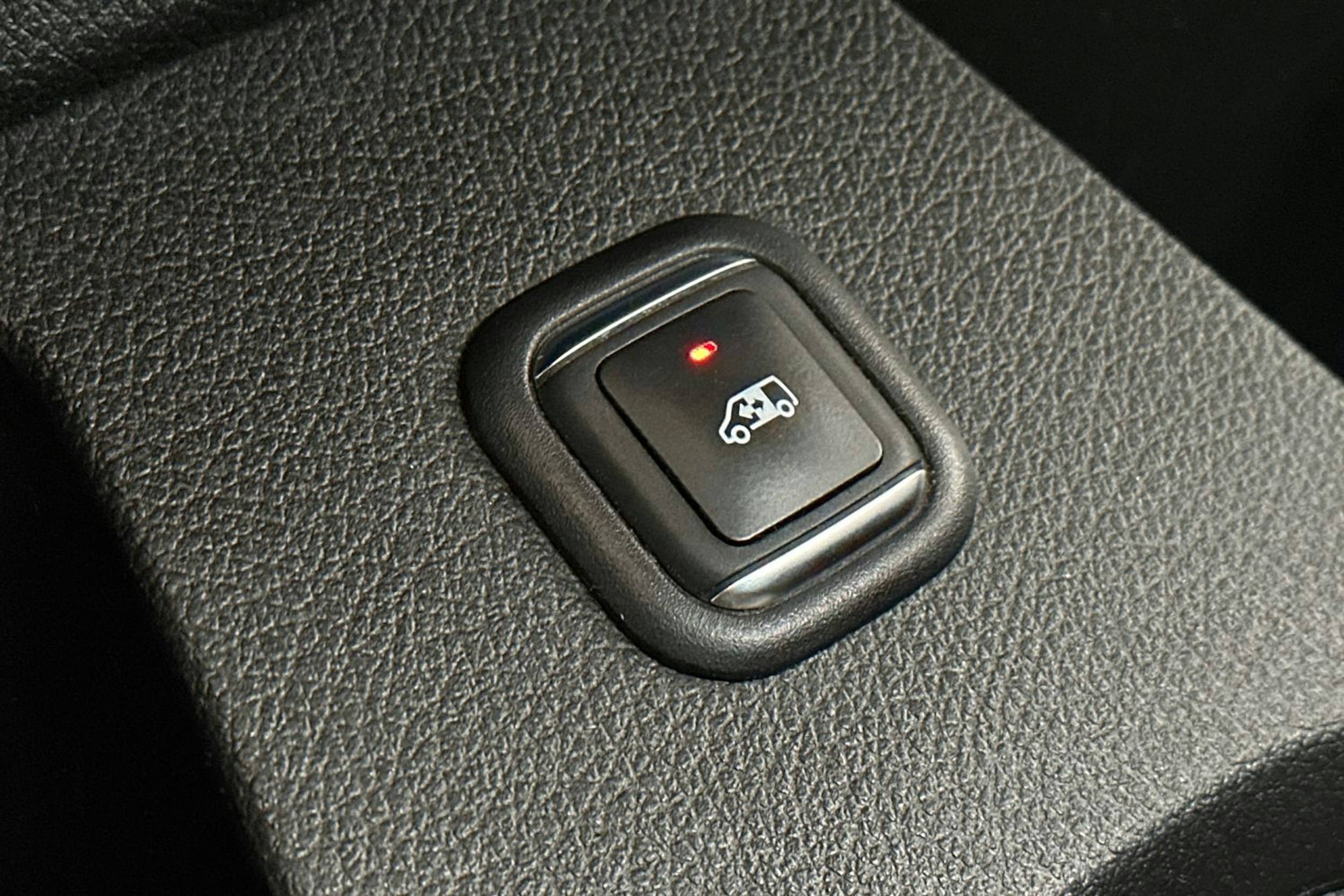 musta Mercedes-Benz Sprinter 2019 kuva 17.