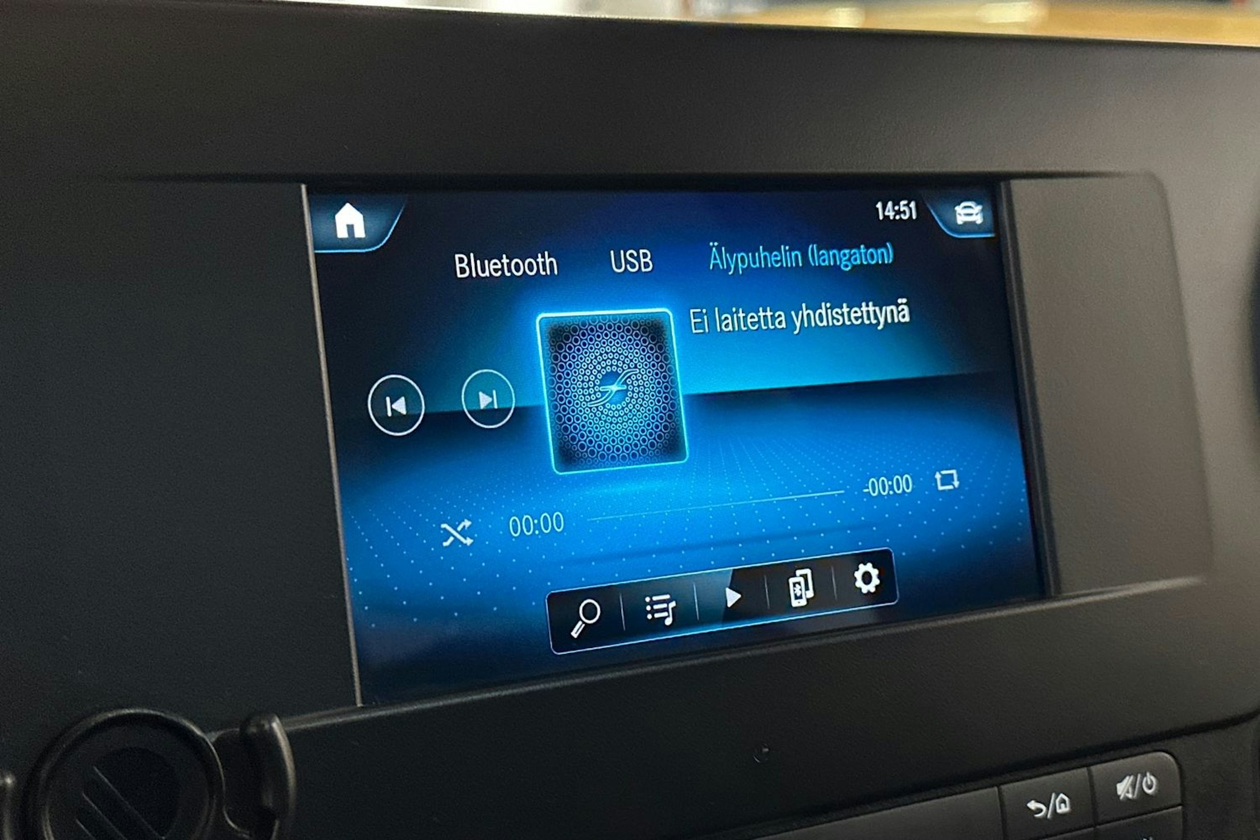 musta Mercedes-Benz Sprinter 2019 kuva 18.