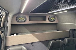 met. musta Mercedes-Benz Sprinter 2019 kuva 12.