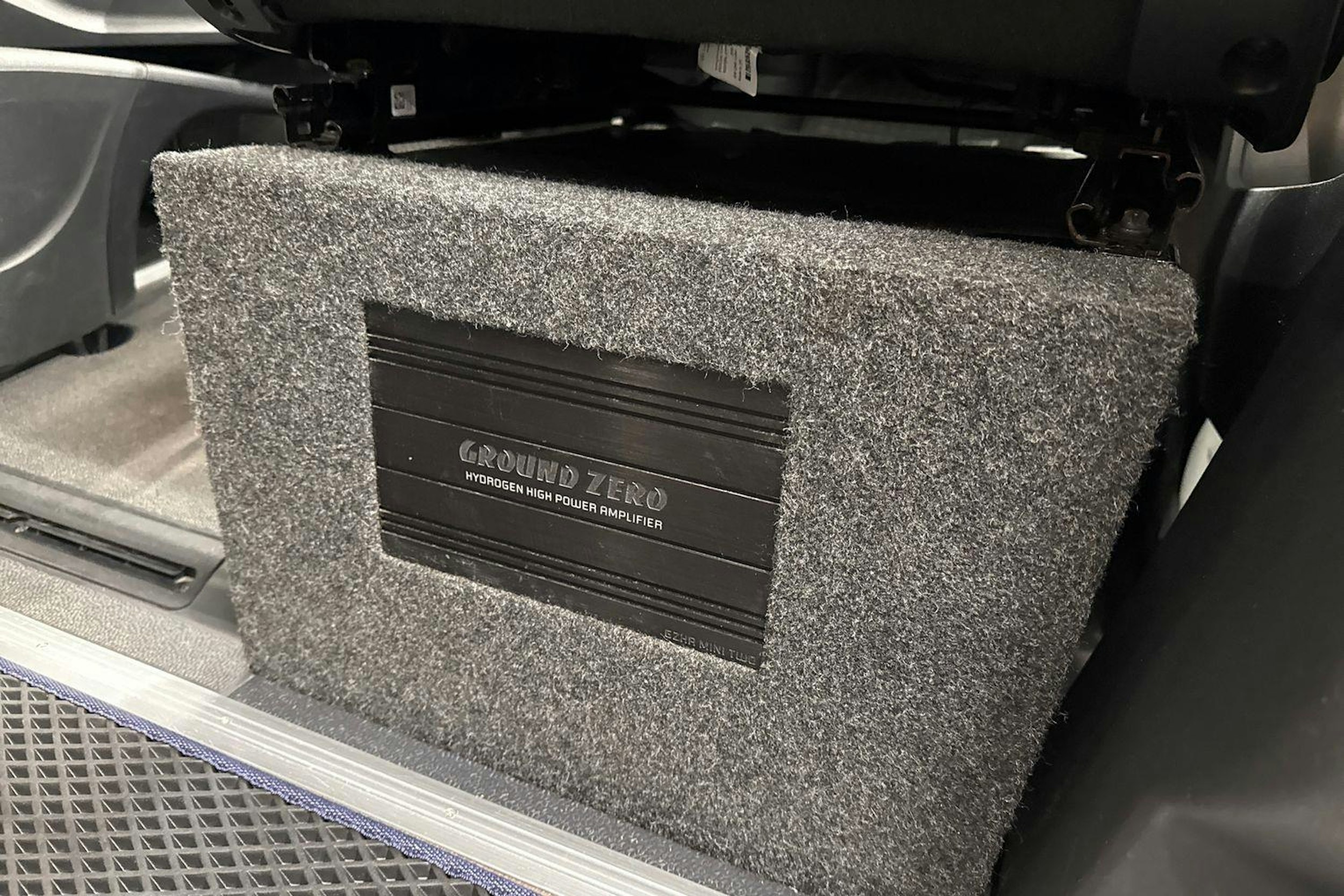 met. musta Mercedes-Benz Sprinter 2019 kuva 13.