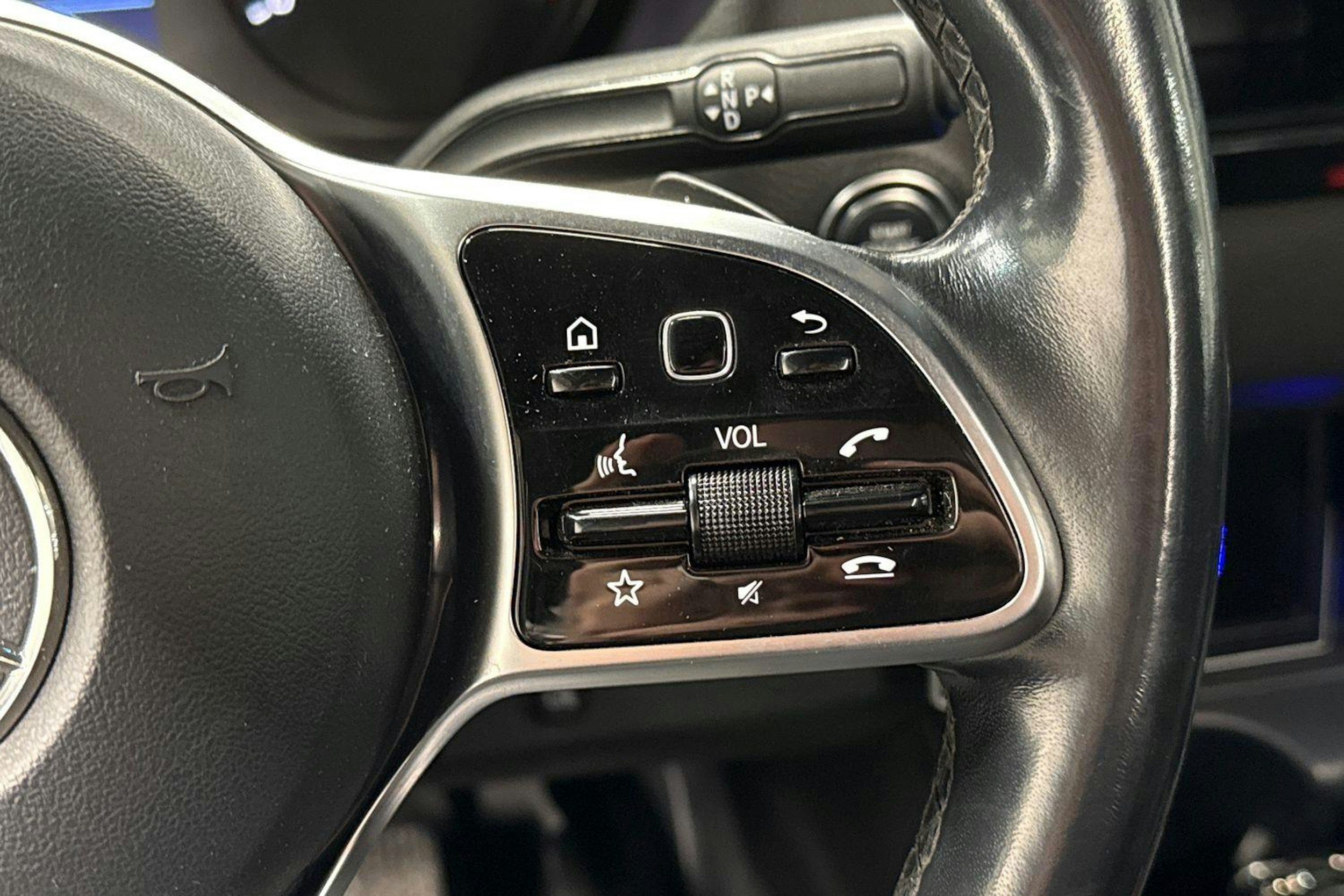 met. musta Mercedes-Benz Sprinter 2019 kuva 18.