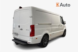 valkoinen Mercedes-Benz Sprinter 2019 kuva 2.