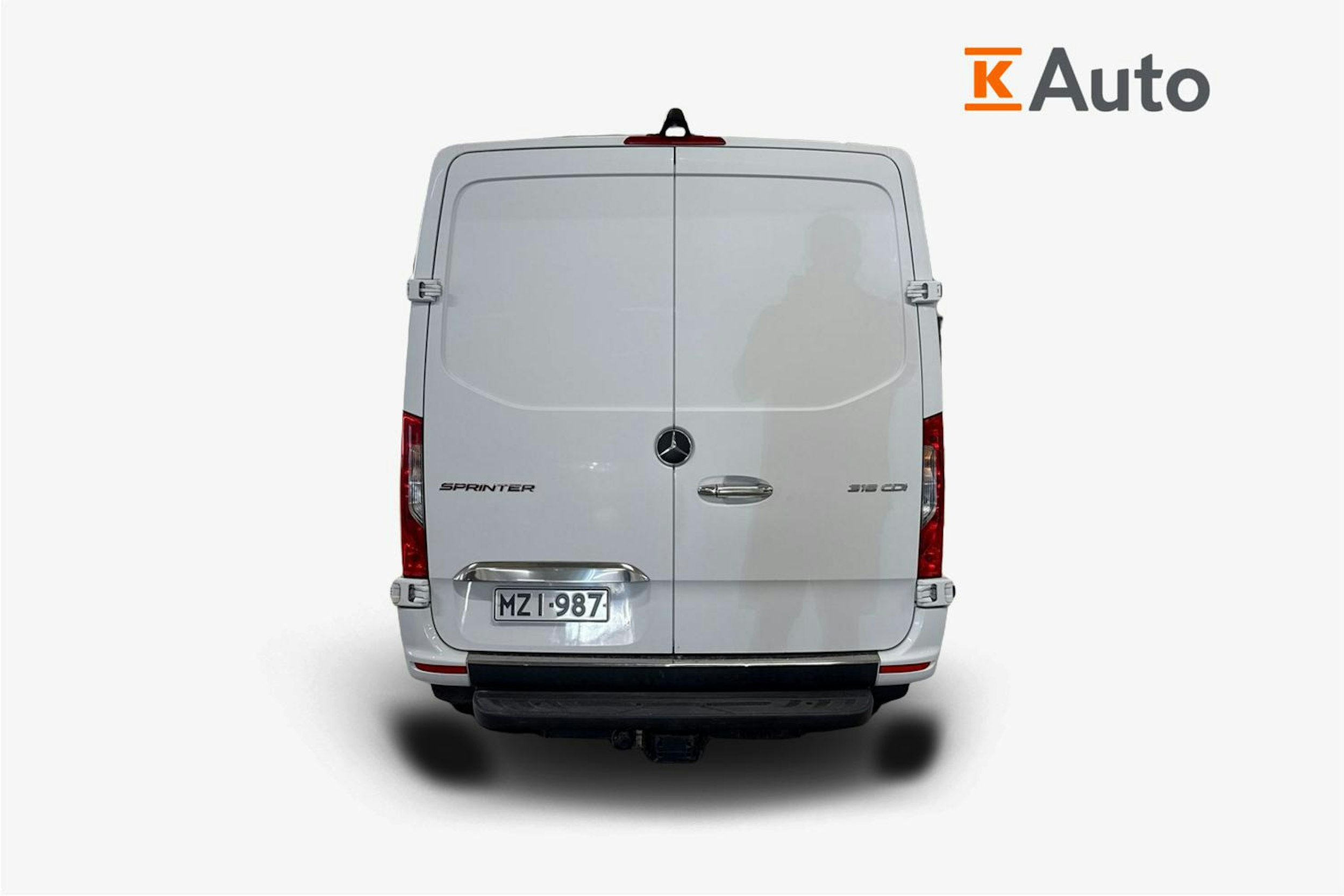 valkoinen Mercedes-Benz Sprinter 2019 kuva 3.