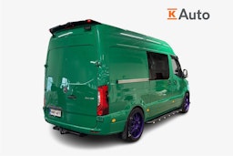 vihreä Mercedes-Benz Sprinter 2019 kuva 2.