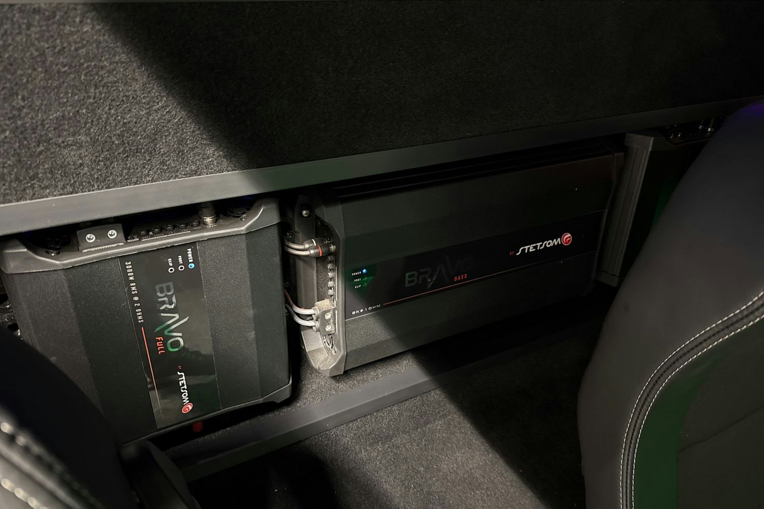 vihreä Mercedes-Benz Sprinter 2019 kuva 16.