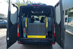 musta Mercedes-Benz Sprinter 2019 kuva 17.