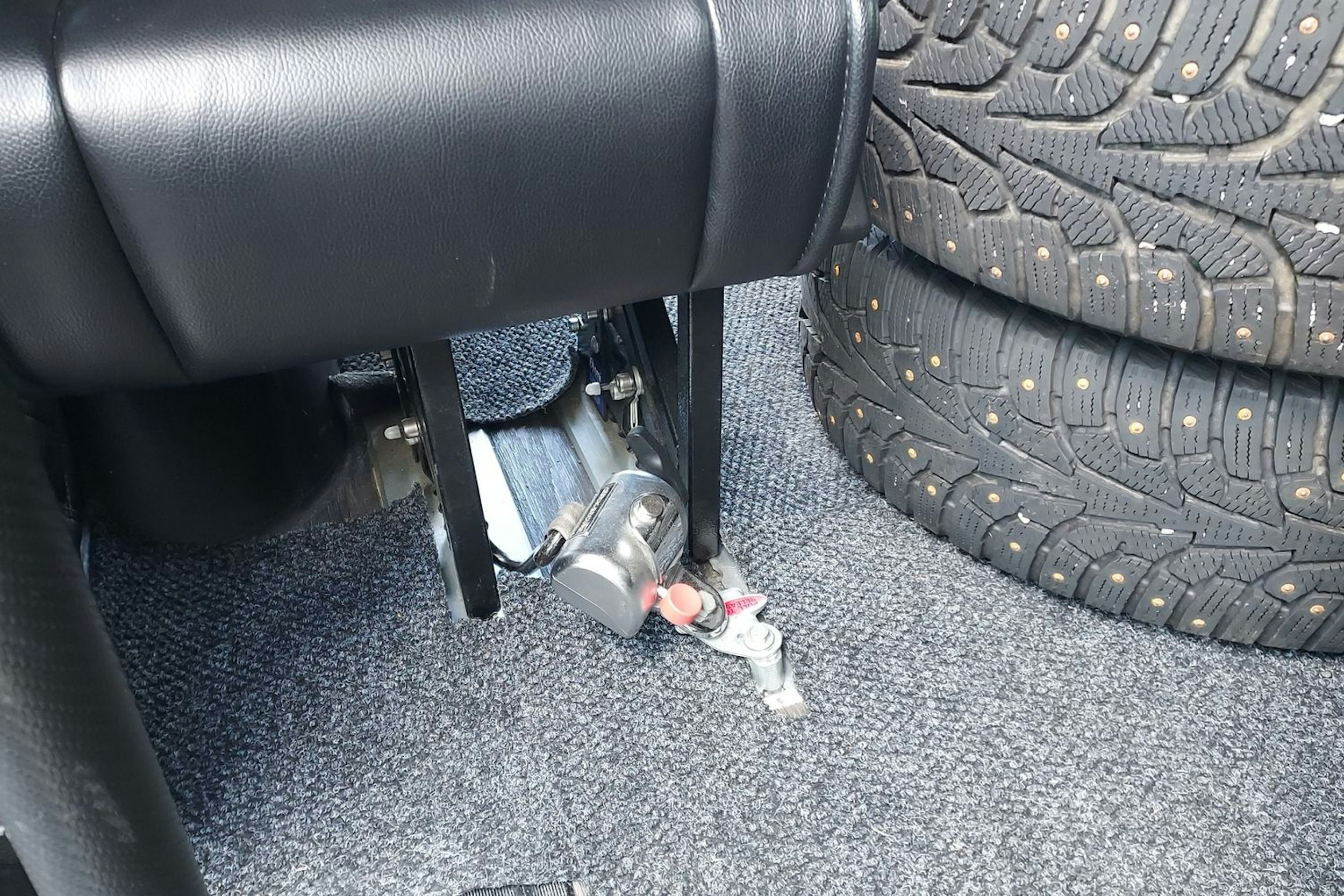 musta Mercedes-Benz Sprinter 2019 kuva 21.