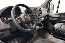 valkoinen Mercedes-Benz Sprinter 2019 kuva 3.