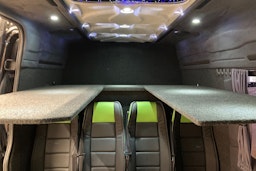 musta Mercedes-Benz Sprinter 2019 kuva 21.