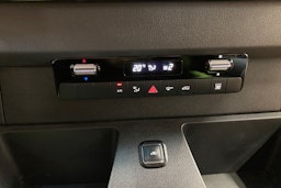 musta Mercedes-Benz Sprinter 2019 kuva 36.