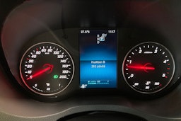 musta Mercedes-Benz Sprinter 2019 kuva 39.