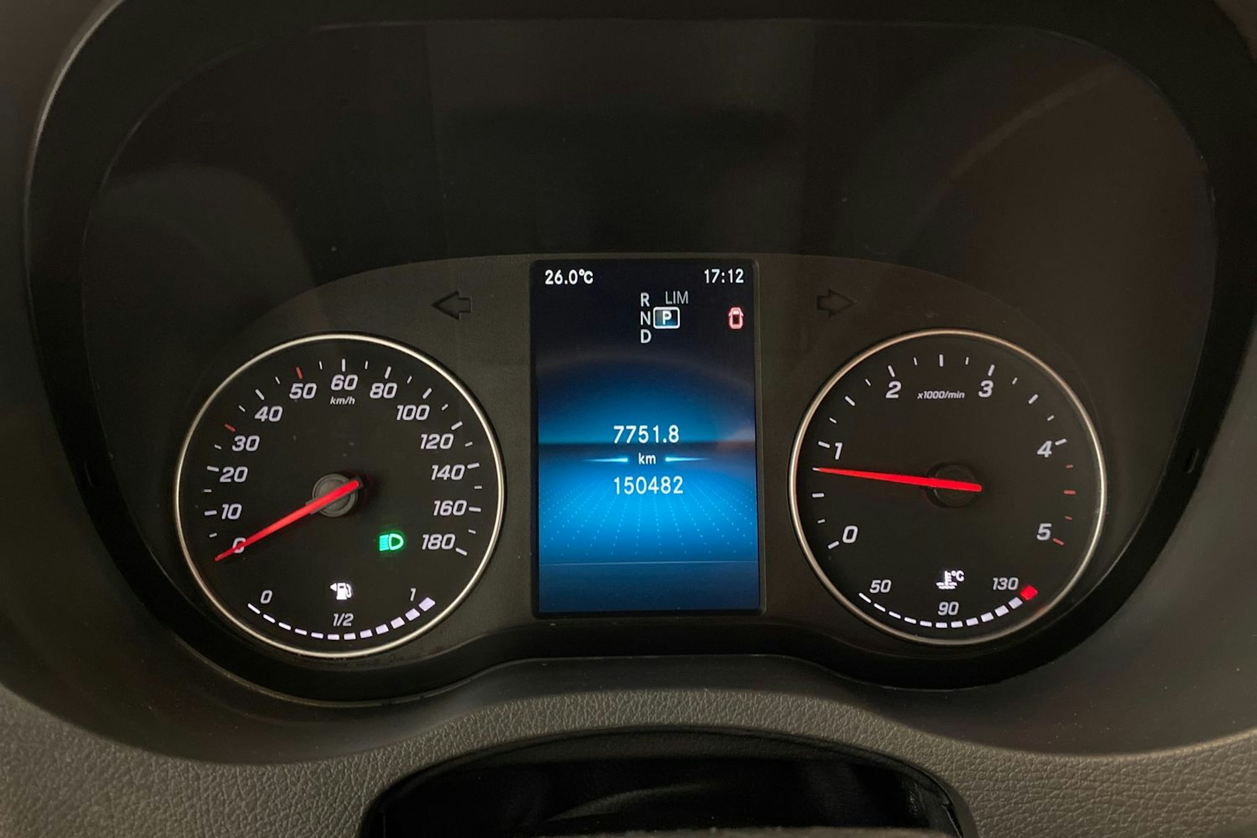 harmaa Mercedes-Benz Sprinter 2019 kuva 15.