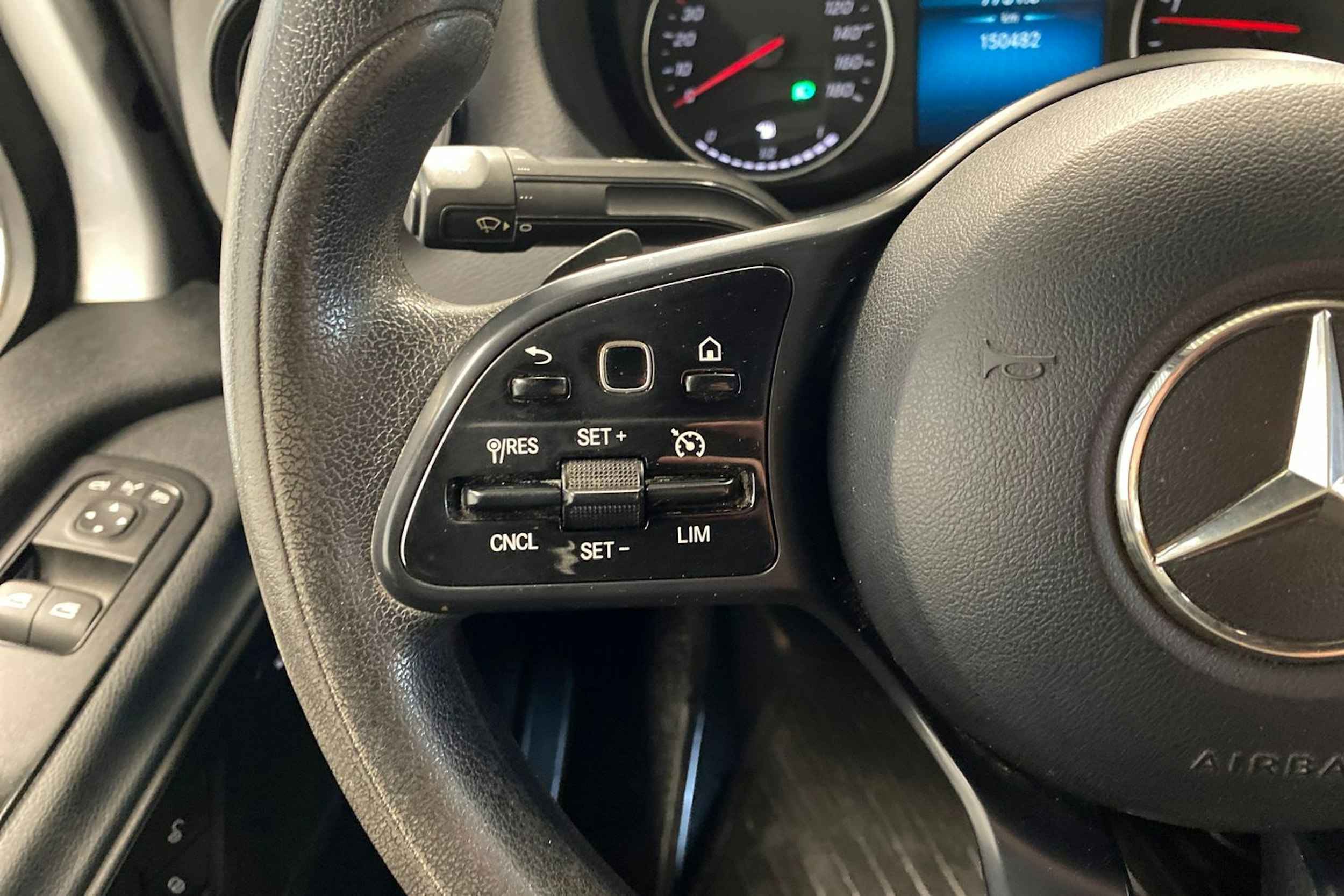 harmaa Mercedes-Benz Sprinter 2019 kuva 16.