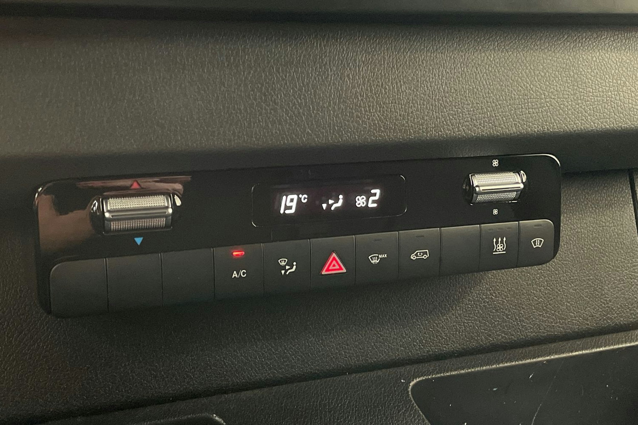 harmaa Mercedes-Benz Sprinter 2019 kuva 20.
