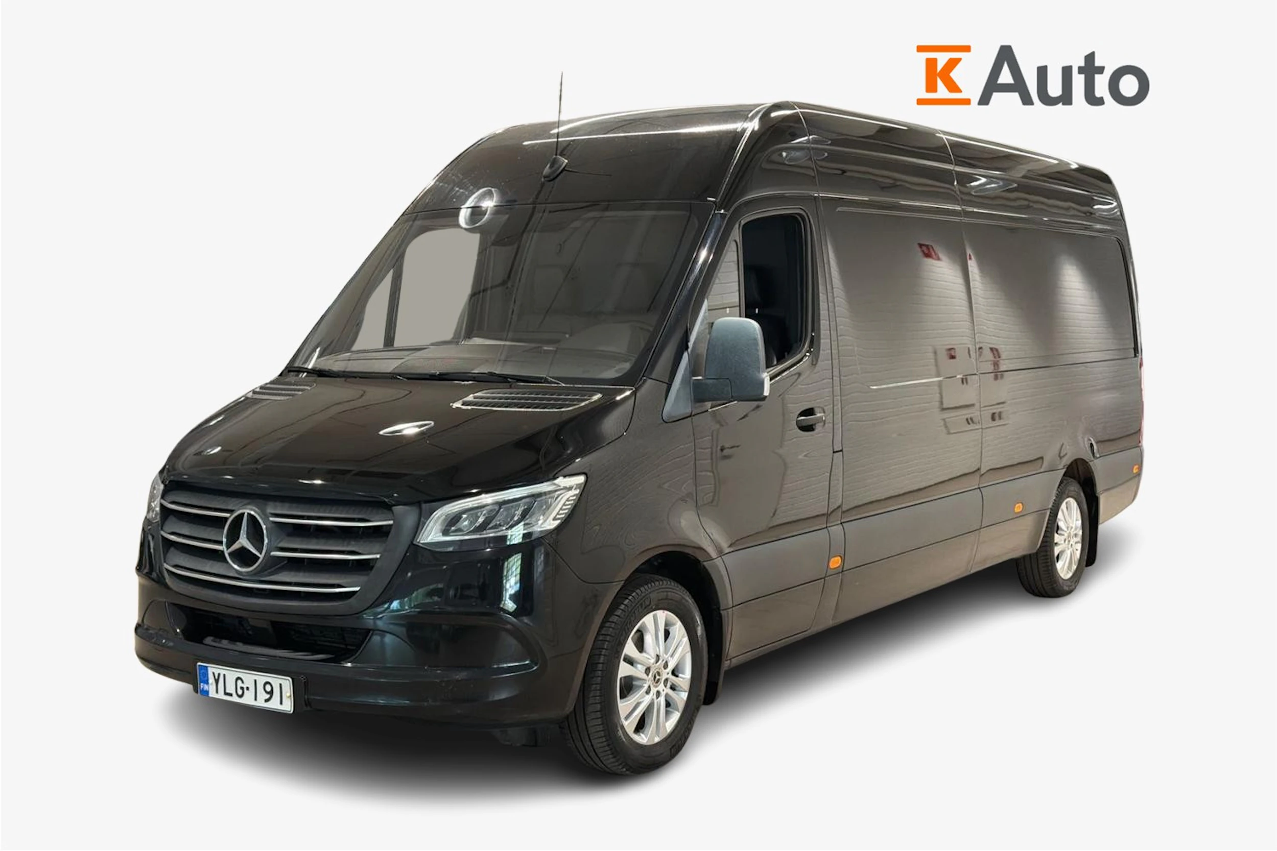 Musta Mercedes-Benz SPRINTER 2019 kuva 3.