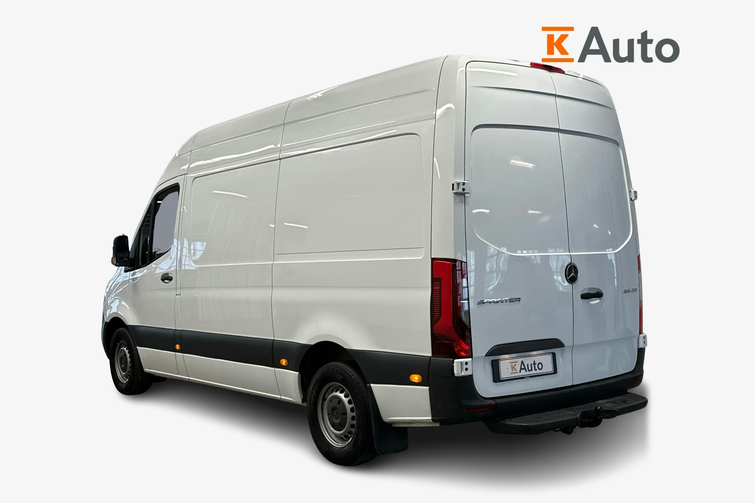 valkoinen Mercedes-Benz Sprinter 2020 kuva 2.