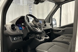 valkoinen Mercedes-Benz Sprinter 2020 kuva 9.