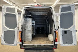 valkoinen Mercedes-Benz Sprinter 2020 kuva 17.