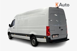 valkoinen Mercedes-Benz Sprinter 2020 kuva 2.