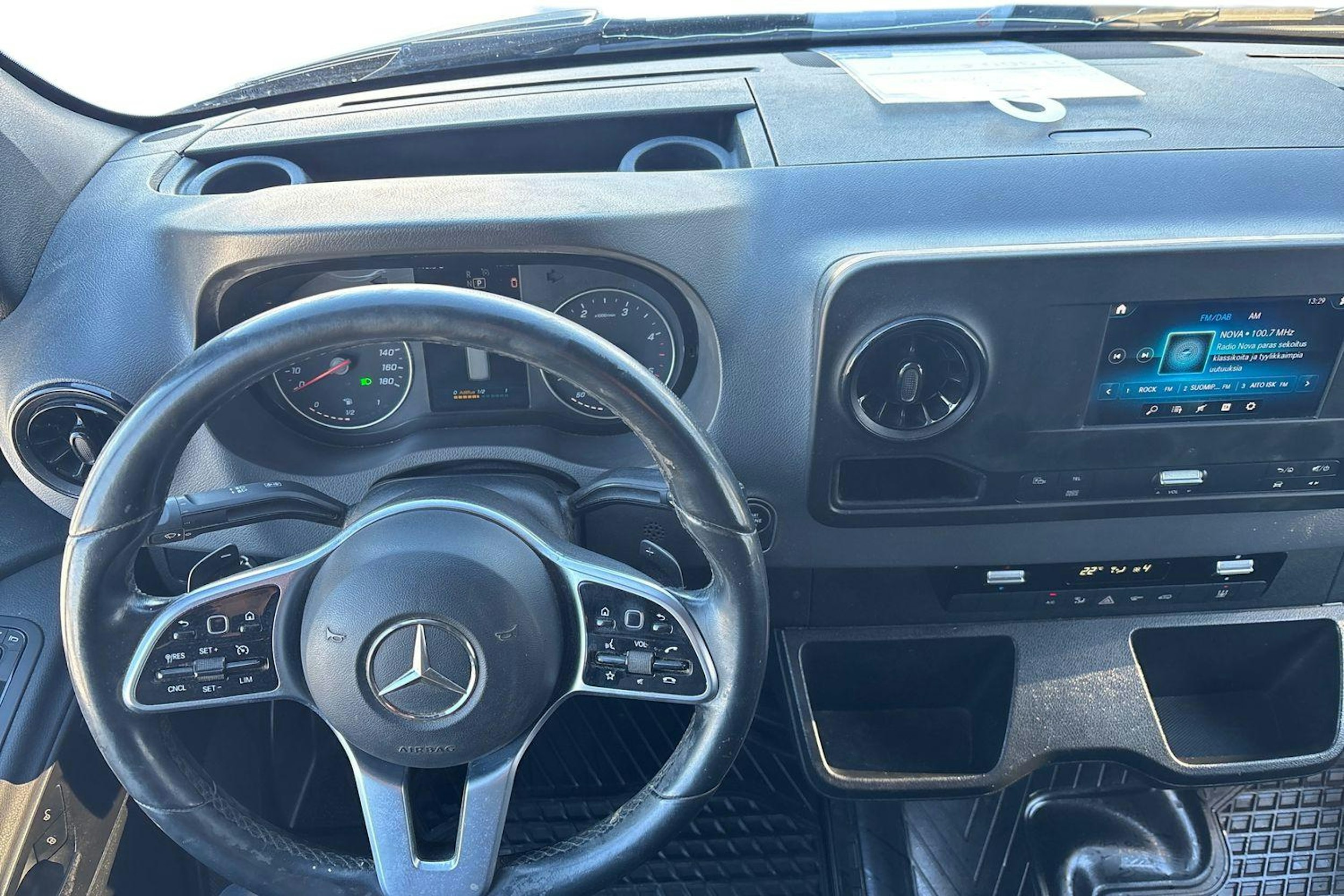 Musta Mercedes-Benz SPRINTER 2020 kuva 9.