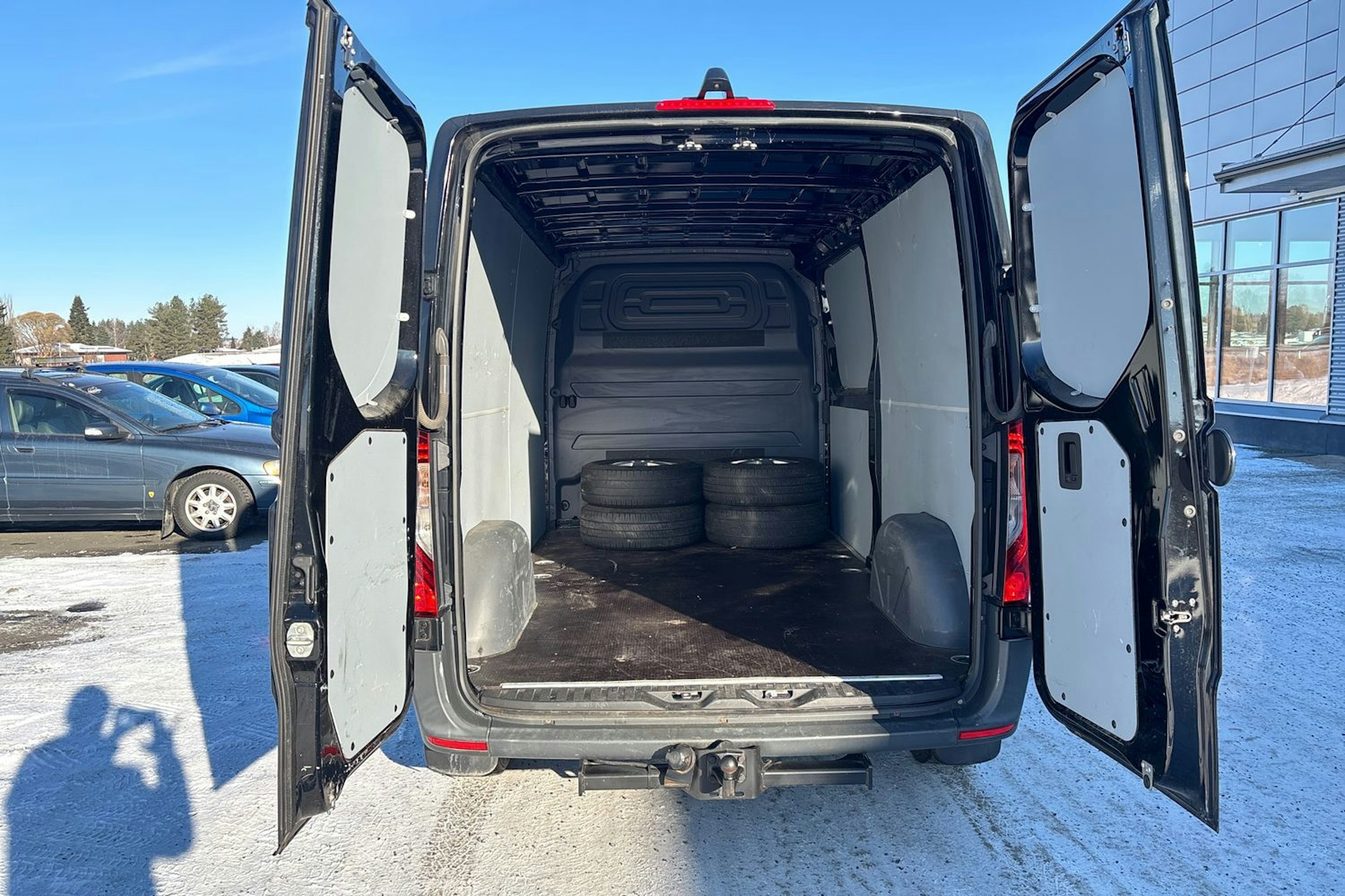 Musta Mercedes-Benz SPRINTER 2020 kuva 16.