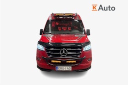 punainen Mercedes-Benz Sprinter 2020 kuva 5.