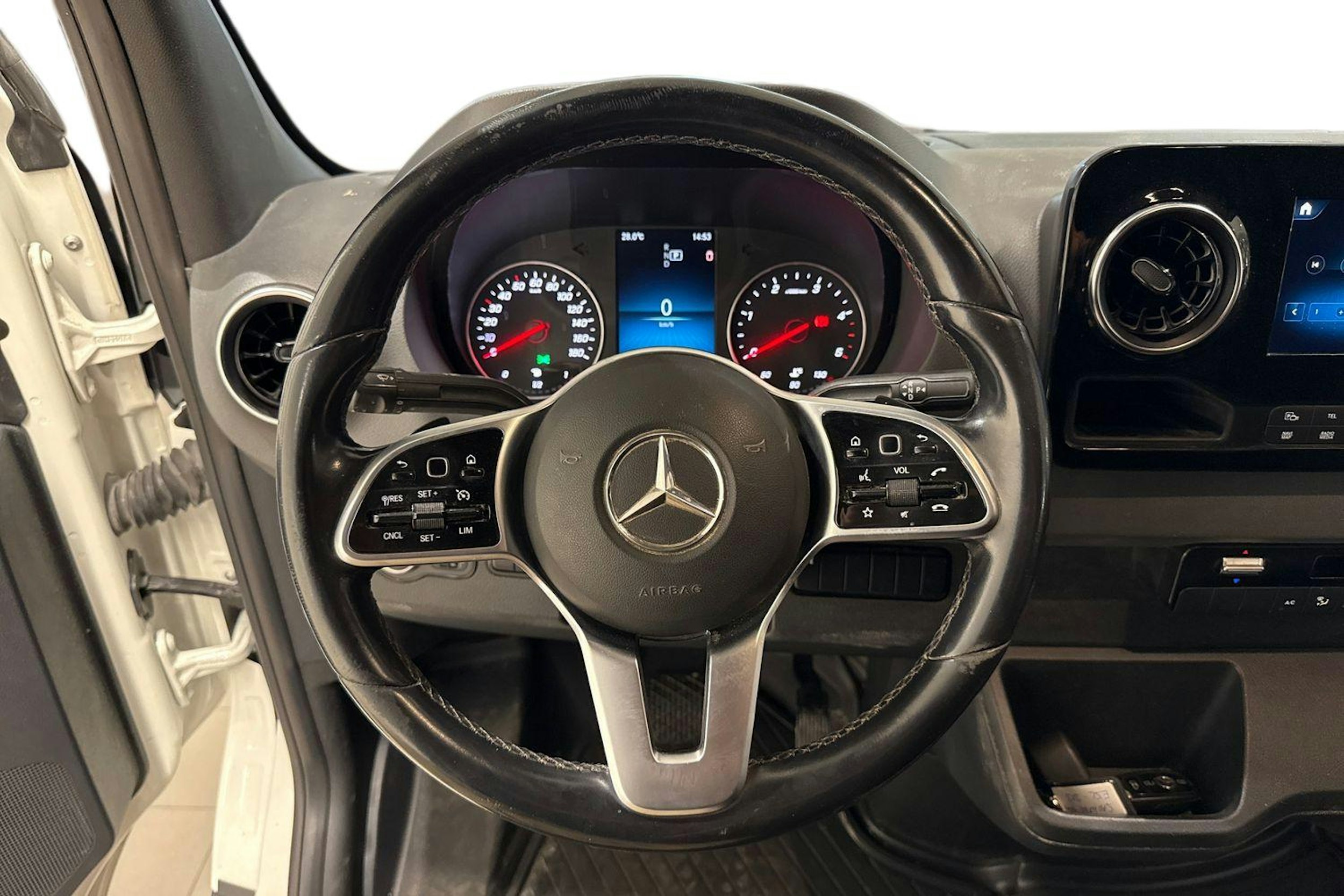 Valkoinen Mercedes-Benz SPRINTER 2020 kuva 9.