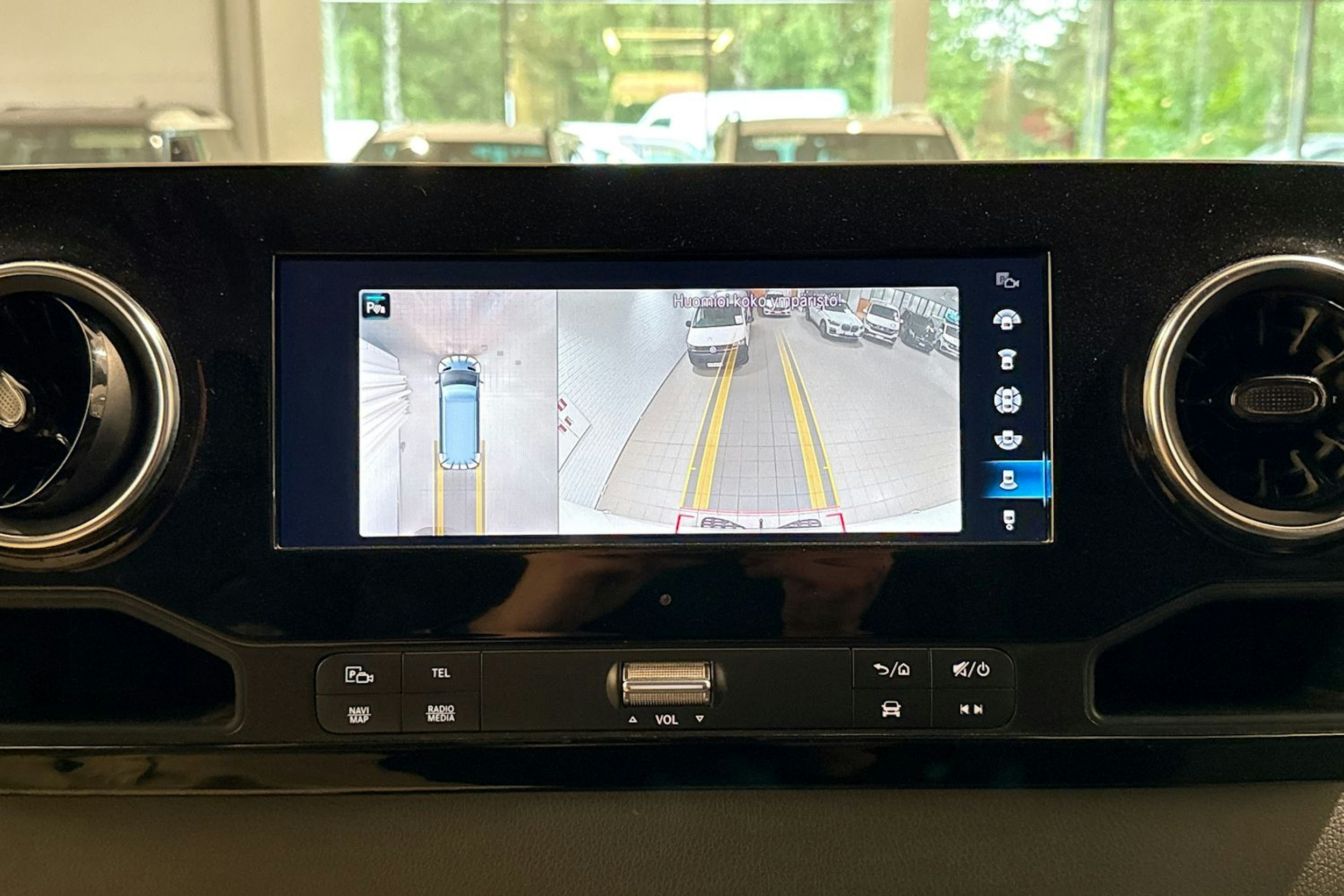 Valkoinen Mercedes-Benz SPRINTER 2020 kuva 25.