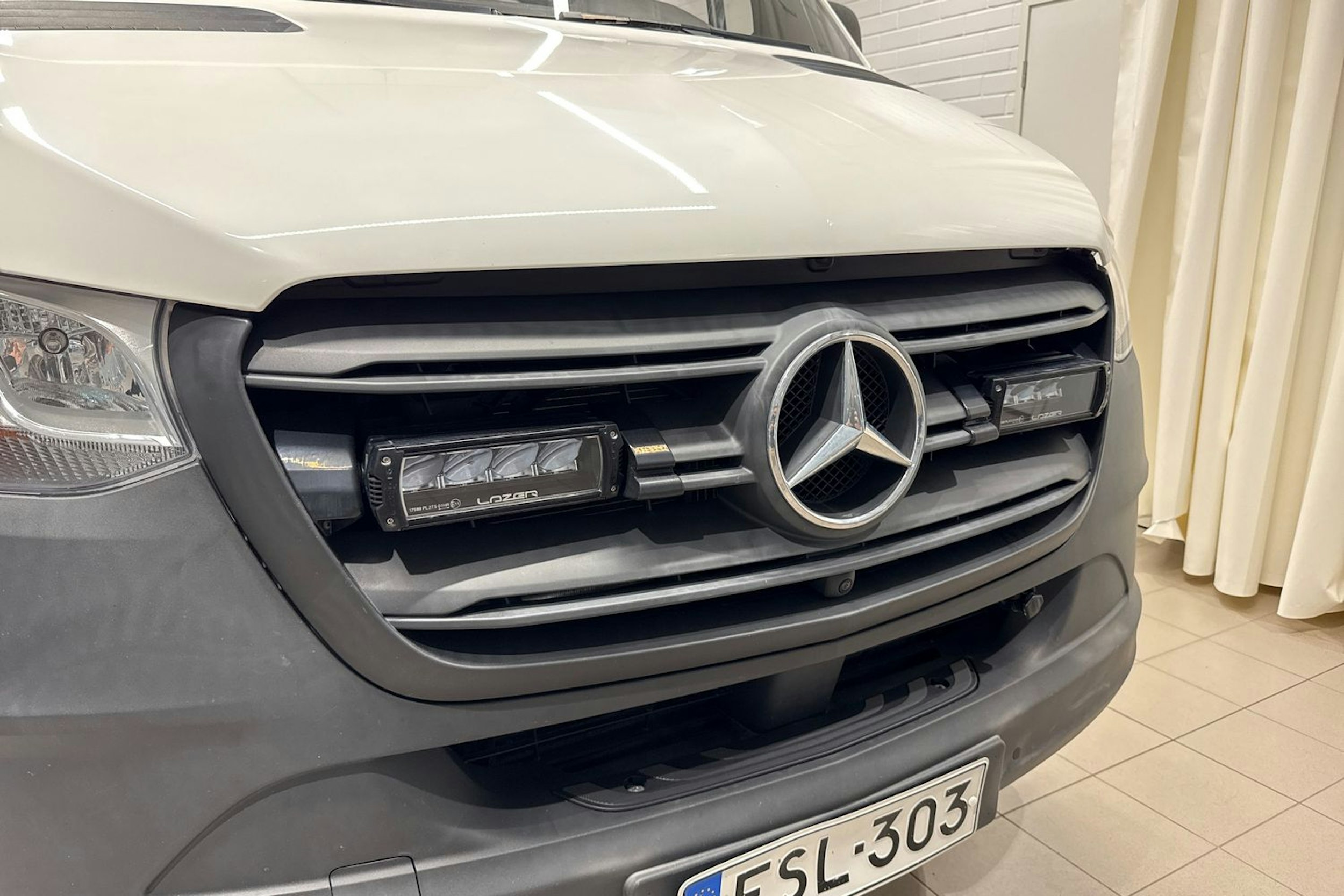 Valkoinen Mercedes-Benz SPRINTER 2020 kuva 32.