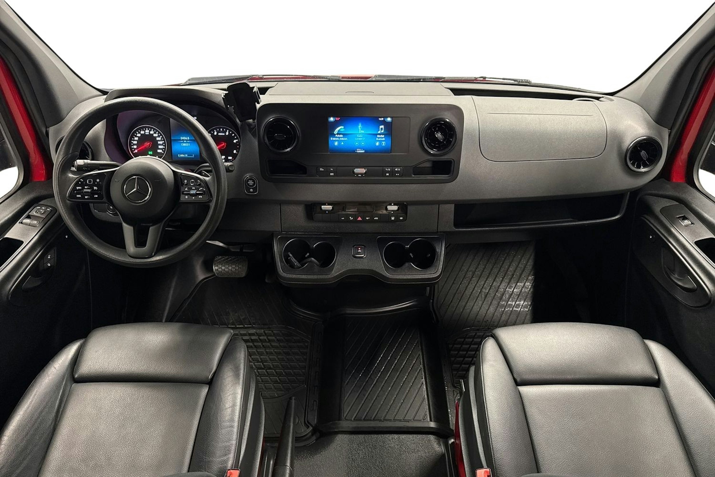 punainen Mercedes-Benz Sprinter 2020 kuva 10.