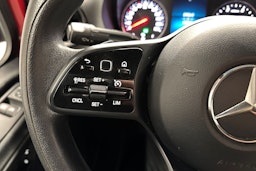 punainen Mercedes-Benz Sprinter 2020 kuva 20.
