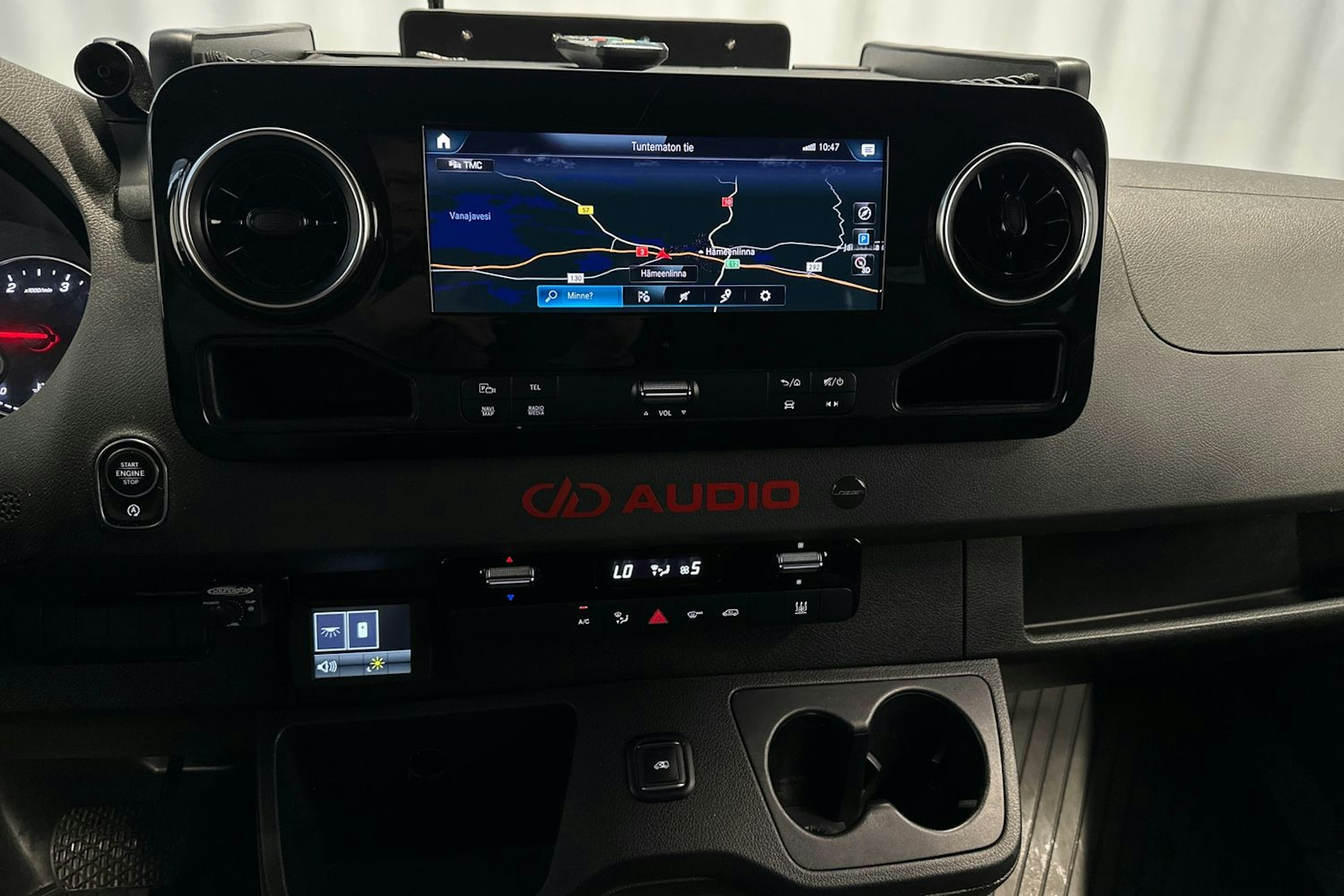 musta Mercedes-Benz Sprinter 2020 kuva 15.