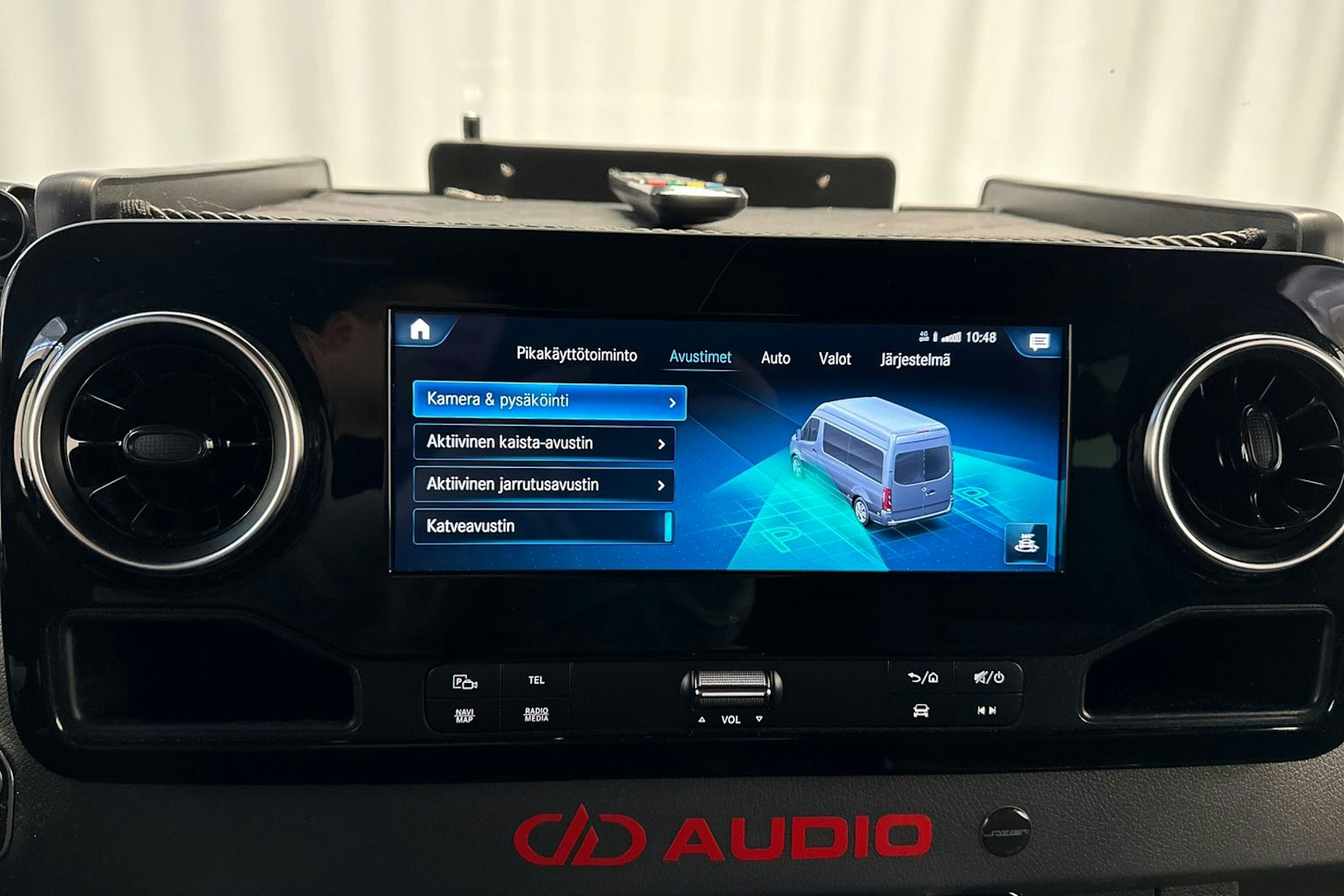 musta Mercedes-Benz Sprinter 2020 kuva 16.