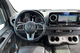 harmaa Mercedes-Benz Sprinter 2020 kuva 3.