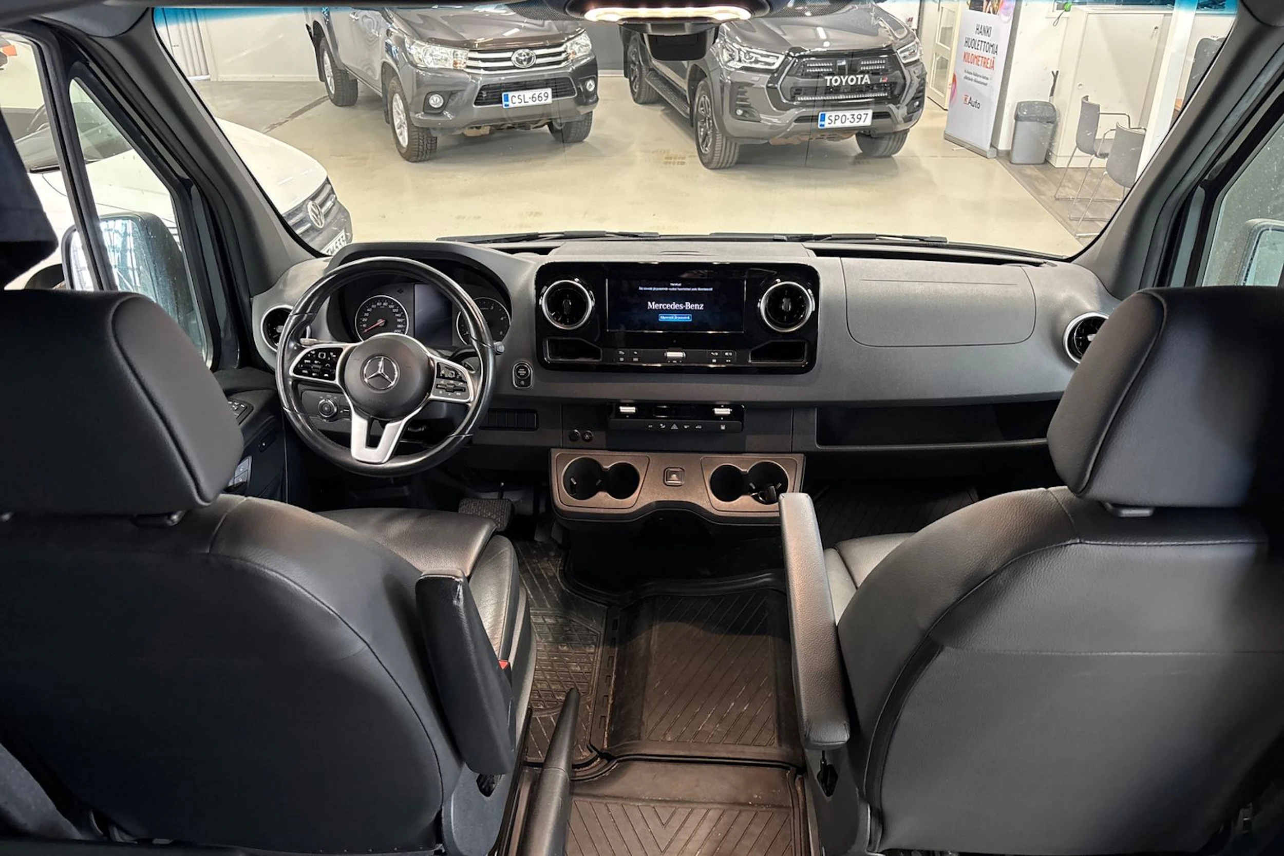 harmaa Mercedes-Benz Sprinter 2020 kuva 7.