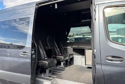 harmaa Mercedes-Benz Sprinter 2020 kuva 12.