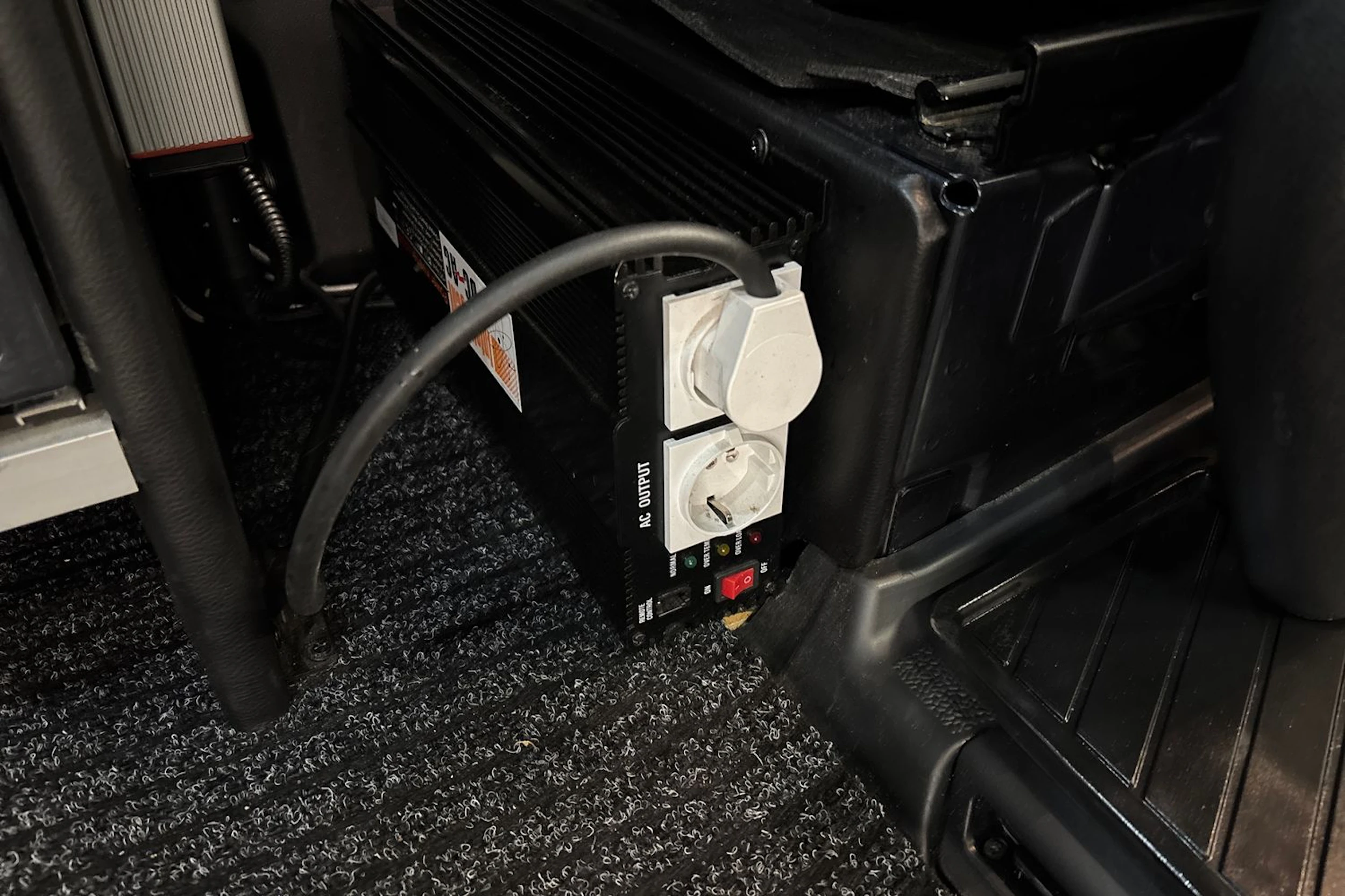 harmaa Mercedes-Benz Sprinter 2020 kuva 17.