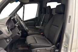harmaa Mercedes-Benz Sprinter 2020 kuva 11.