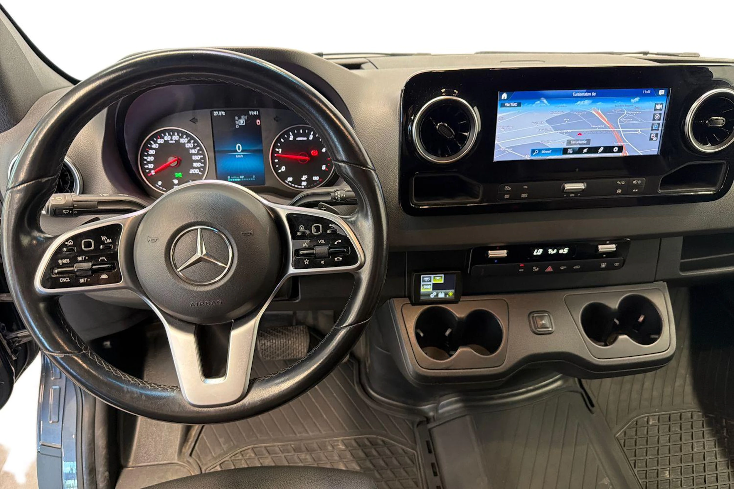 harmaa Mercedes-Benz Sprinter 2020 kuva 9.