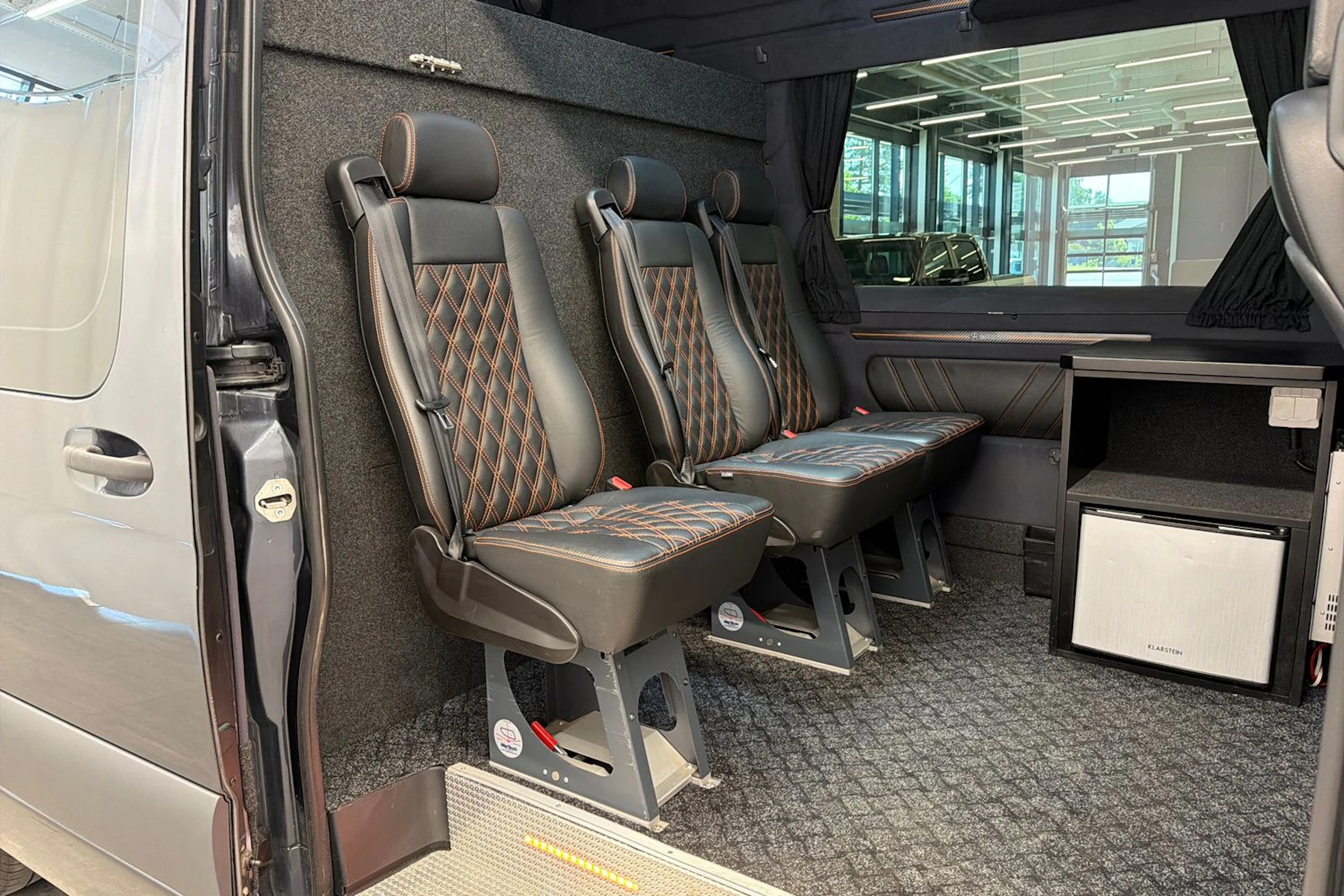 harmaa Mercedes-Benz Sprinter 2020 kuva 24.