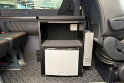 harmaa Mercedes-Benz Sprinter 2020 kuva 28.