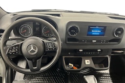 valkoinen Mercedes-Benz Sprinter 2020 kuva 6.