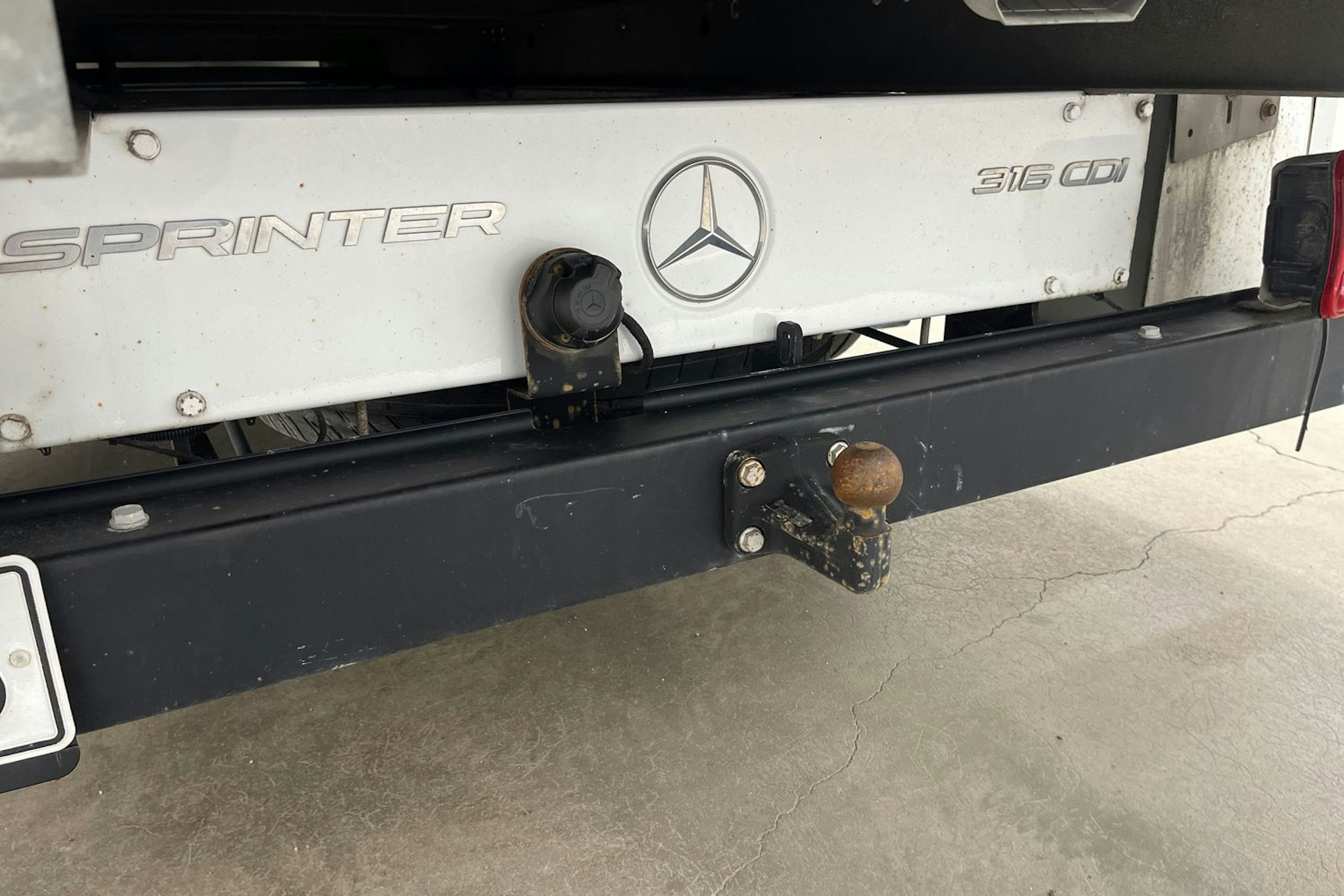 valkoinen Mercedes-Benz Sprinter 2020 kuva 9.