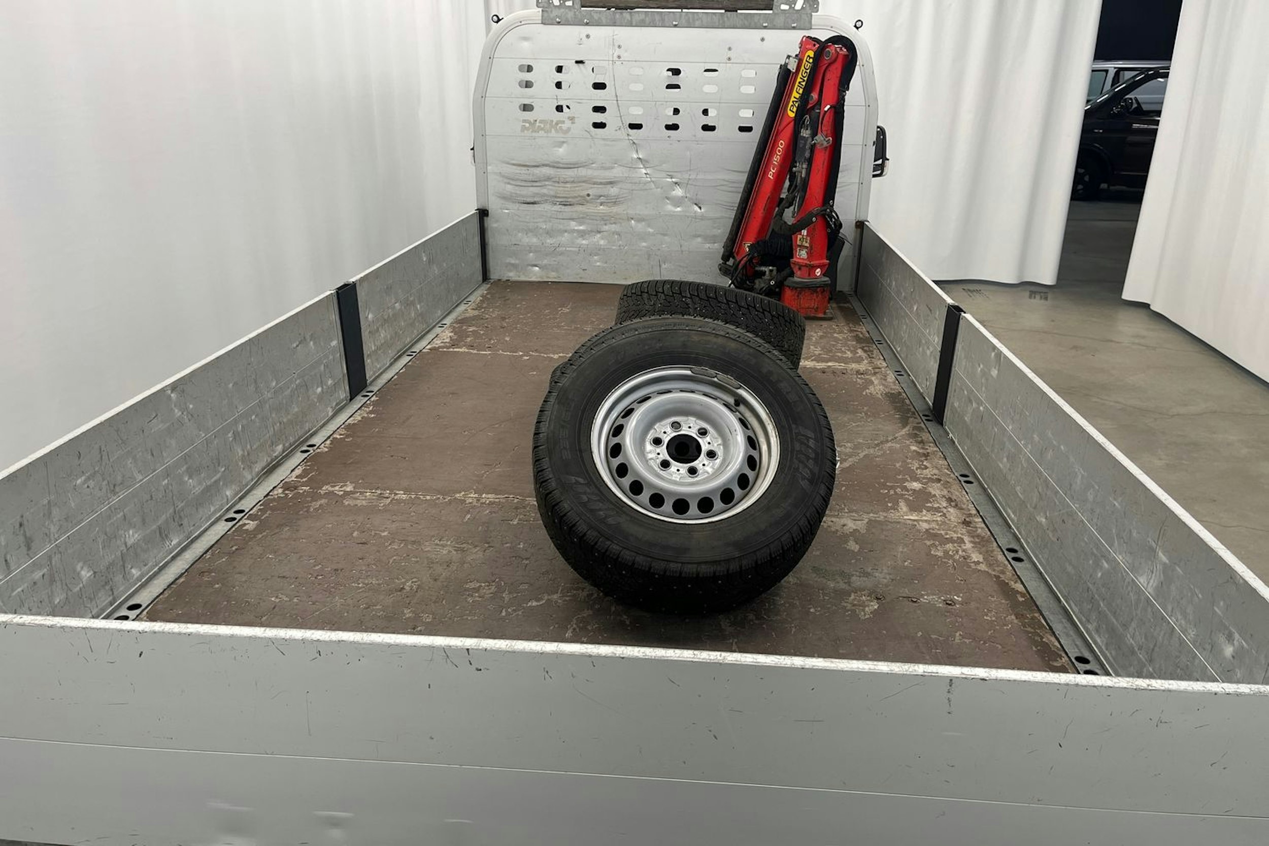 valkoinen Mercedes-Benz Sprinter 2020 kuva 10.