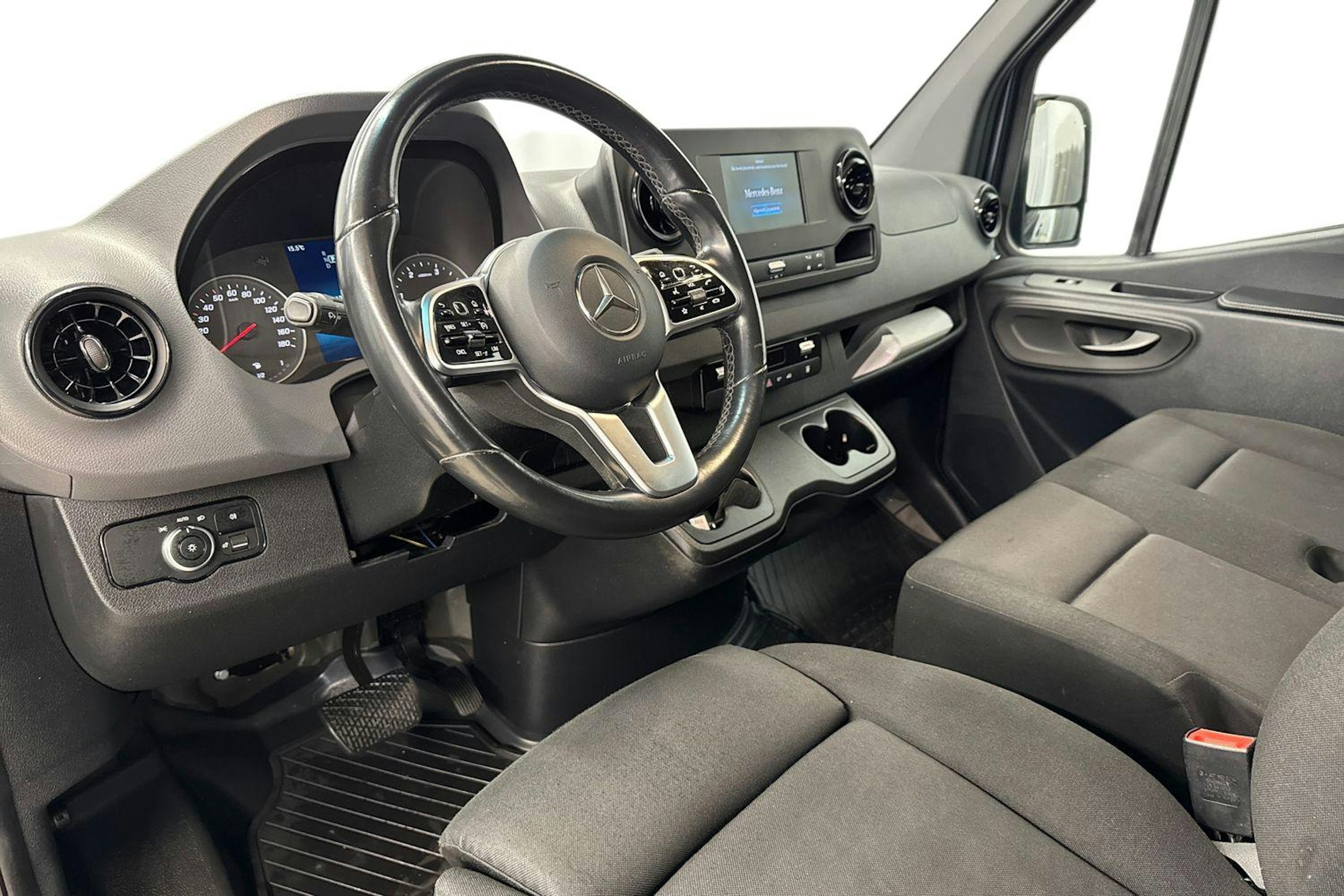 harmaa Mercedes-Benz Sprinter 2021 kuva 6.
