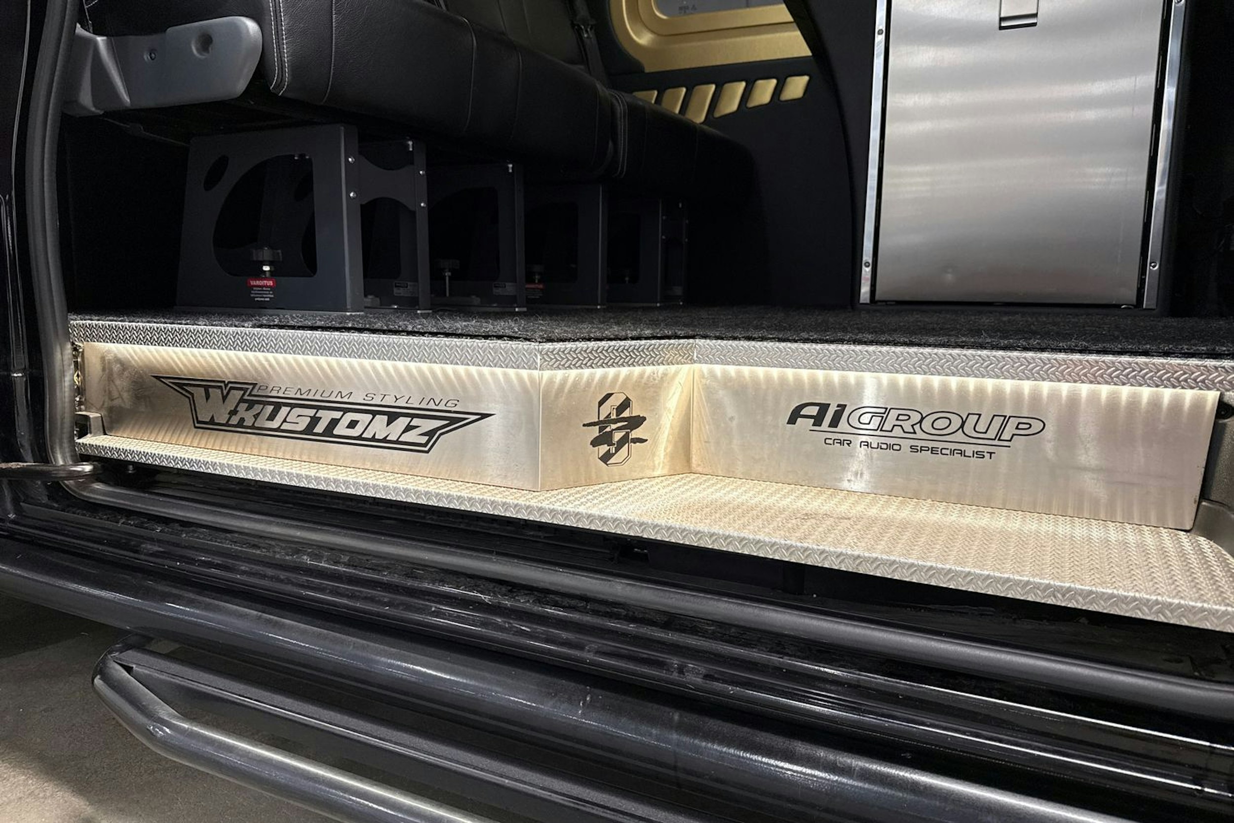 musta Mercedes-Benz Sprinter 2020 kuva 19.