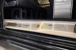 musta Mercedes-Benz Sprinter 2020 kuva 19.