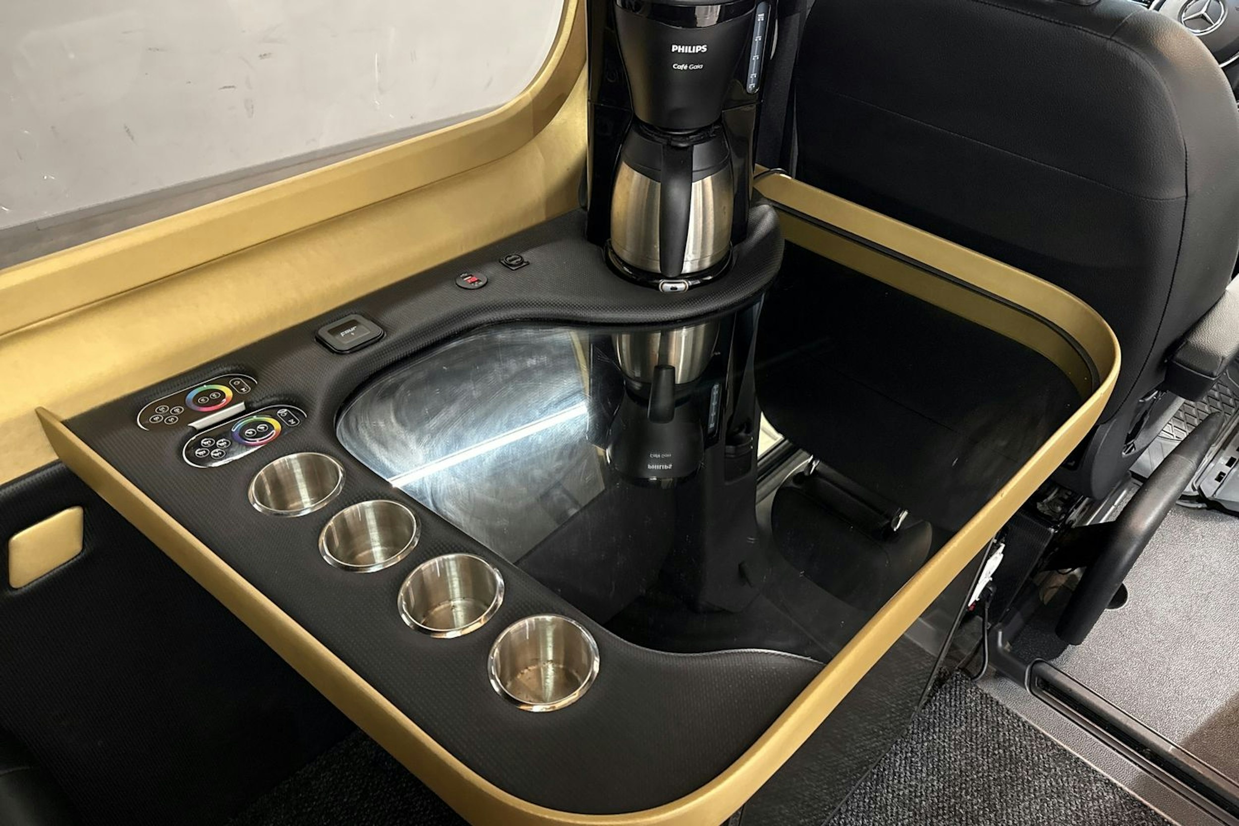 musta Mercedes-Benz Sprinter 2020 kuva 22.